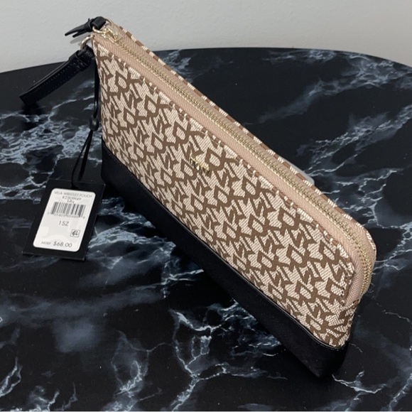 DKNY Vela Wristlet Pouch Brown Black Zip Top NEW AUTHENTIC -Store Display - Picture 2 of 9